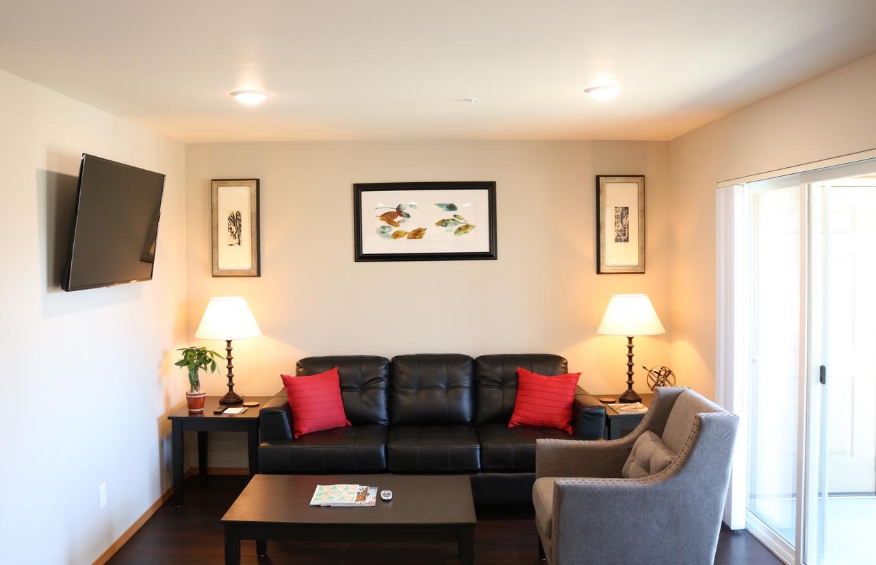 Autumn Leaf Suites Airway Heights Ngoại thất bức ảnh