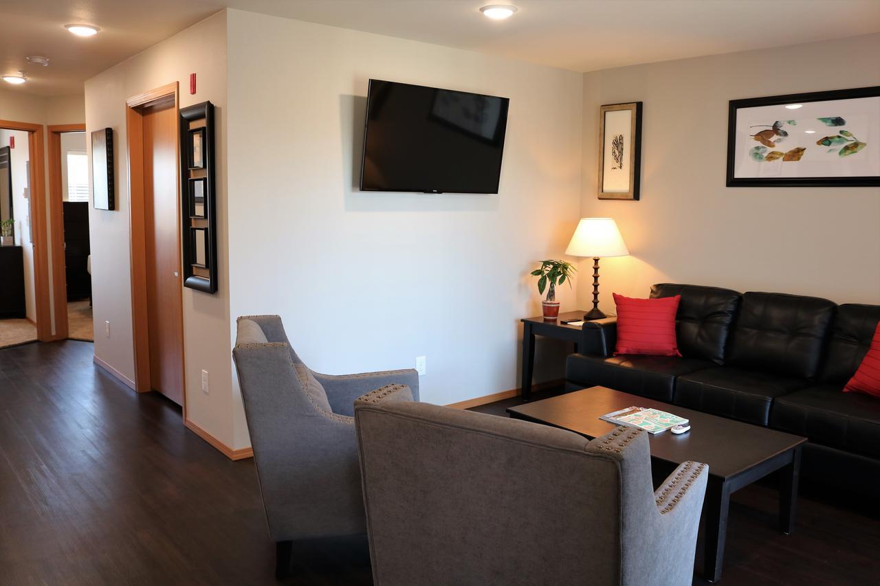Autumn Leaf Suites Airway Heights Ngoại thất bức ảnh