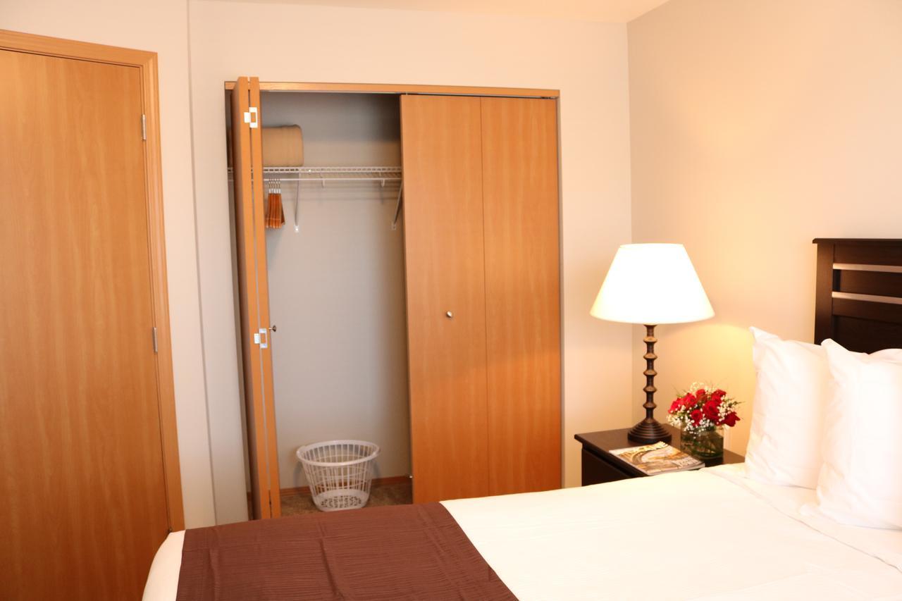 Autumn Leaf Suites Airway Heights Ngoại thất bức ảnh
