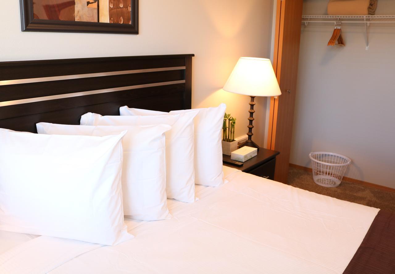 Autumn Leaf Suites Airway Heights Ngoại thất bức ảnh